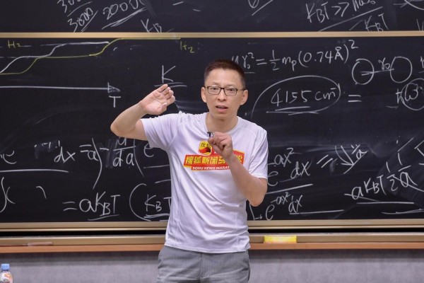2025年五一档电影新片总票房突破2亿
